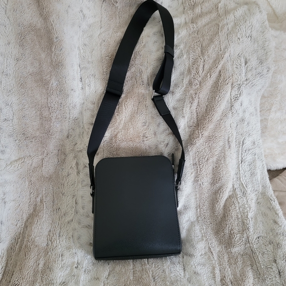MK Black Crossbody - Picture 2 of 4